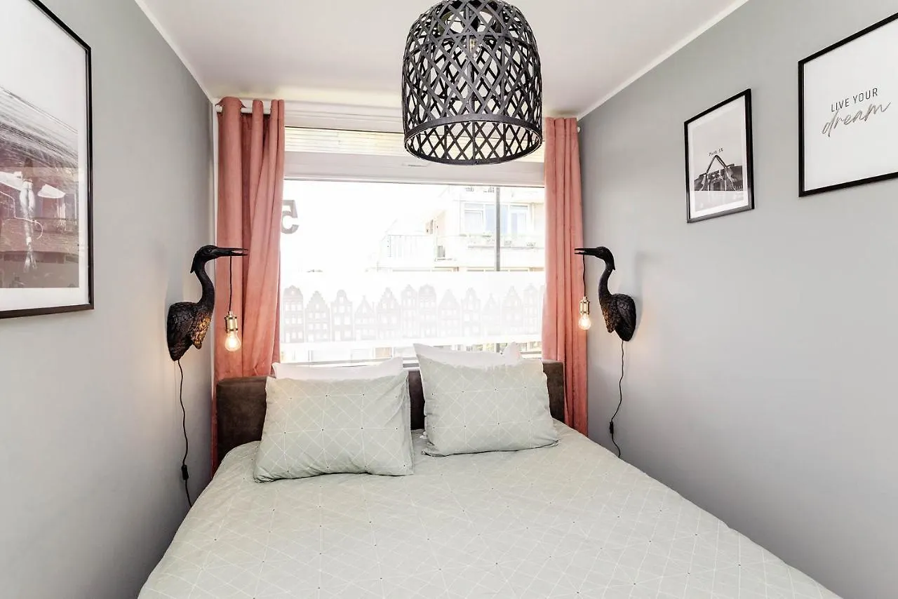 Amsterdam Beach Apartment 52 Zandvoort 0*,  Holandia